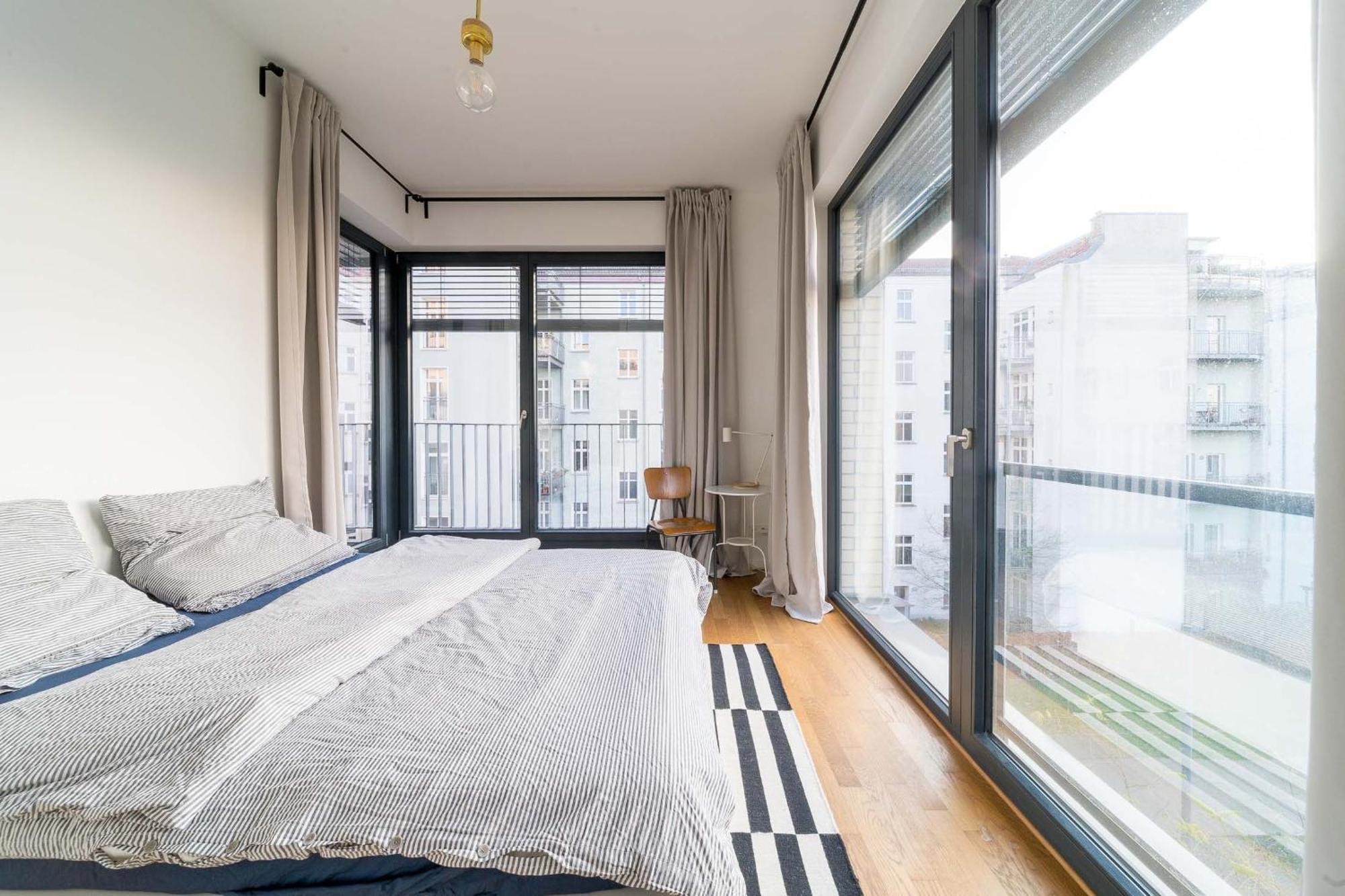 2 Bedroom Mauerpark-Apartment, Berlin Mitte View Calendar Экстерьер фото